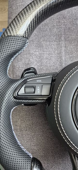 Volan nou cu carbon audi A3 A4 A5 A6 A7 A8 Q3 Q5 Q7