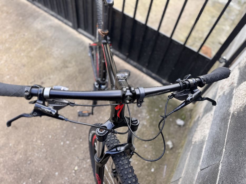 Велосипед Specialized Rockhopper 29 цола