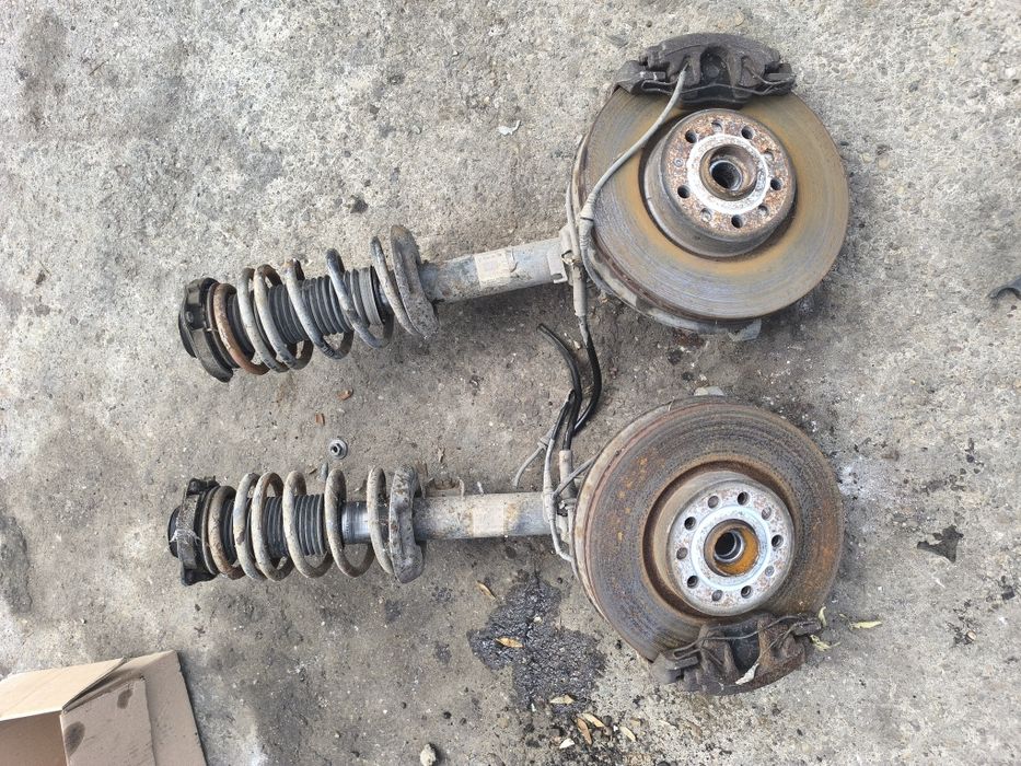 Fuzeta / fuzete fata complete Vw Passat B6 / Passat B7