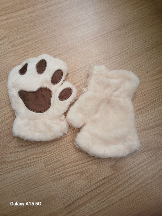 Ръкавици плюшена лапичка