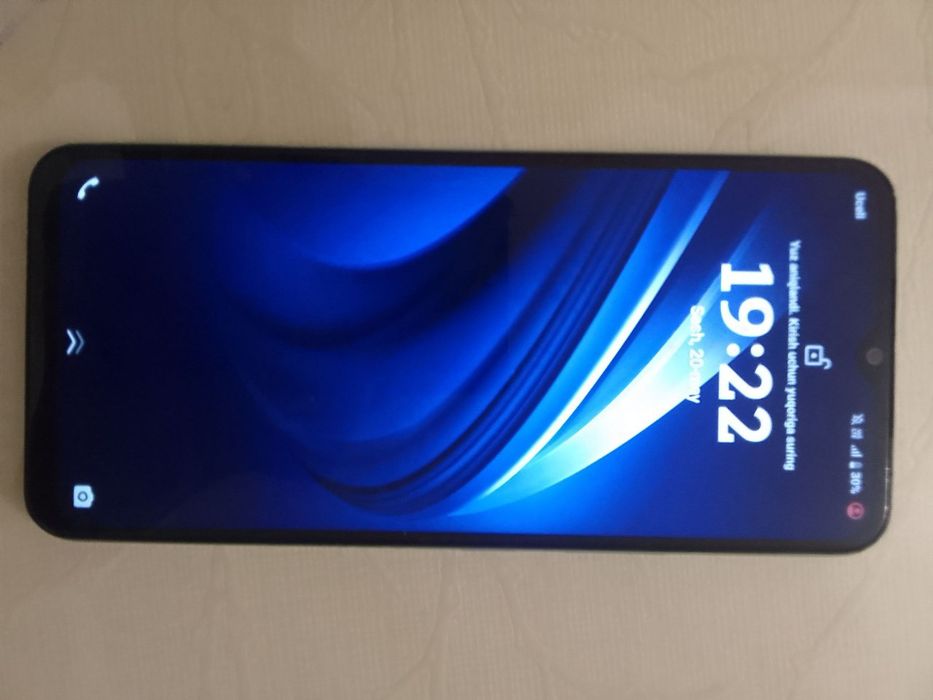 Vivo y03 yangi 1 oy ishlatilgan smartwatch sovgʻaga.