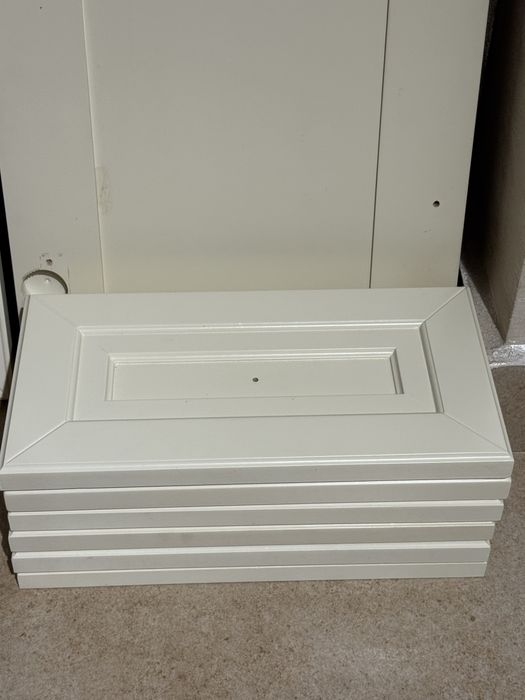 Дървени вратички и профил за чекмедже