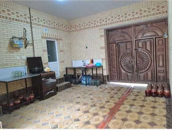 4 хона 3,5 сотикдан иборат булган  тамирланган, ховли сотилмокда,