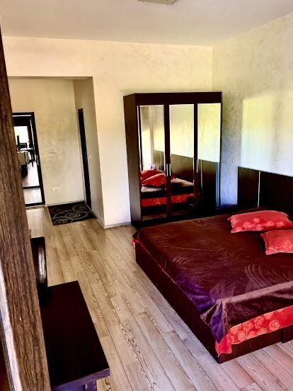 De vanzare pensiune Eselnita