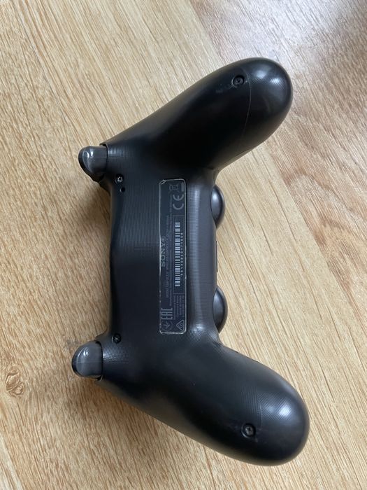 Оригинален джойстик DualShok 4 V2 за PS4/PlayStation 4