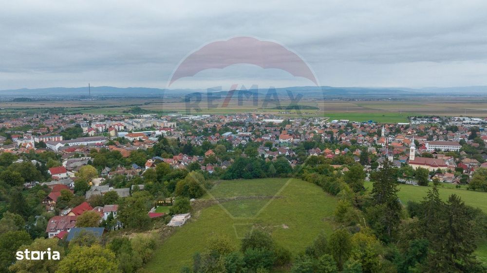 Proiect autorizat (AC) pentru constructia a 2 vile individuale P+M