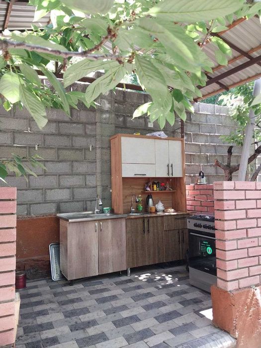 Продается дача в Янгиабаде