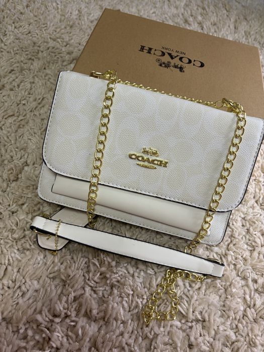 Geanta alba coach