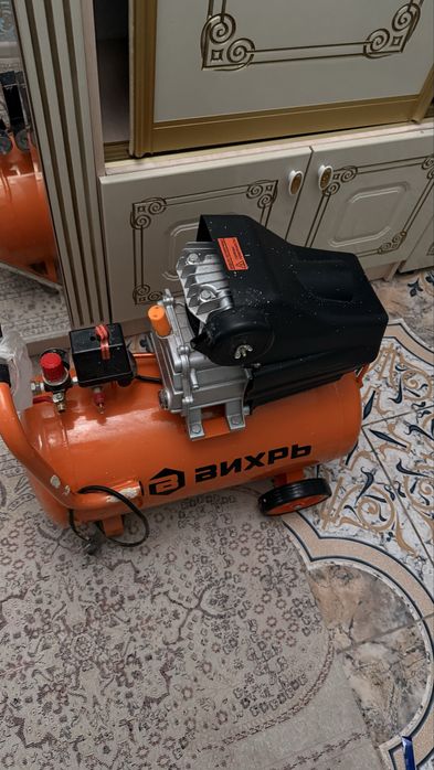 Воздушный компрессор