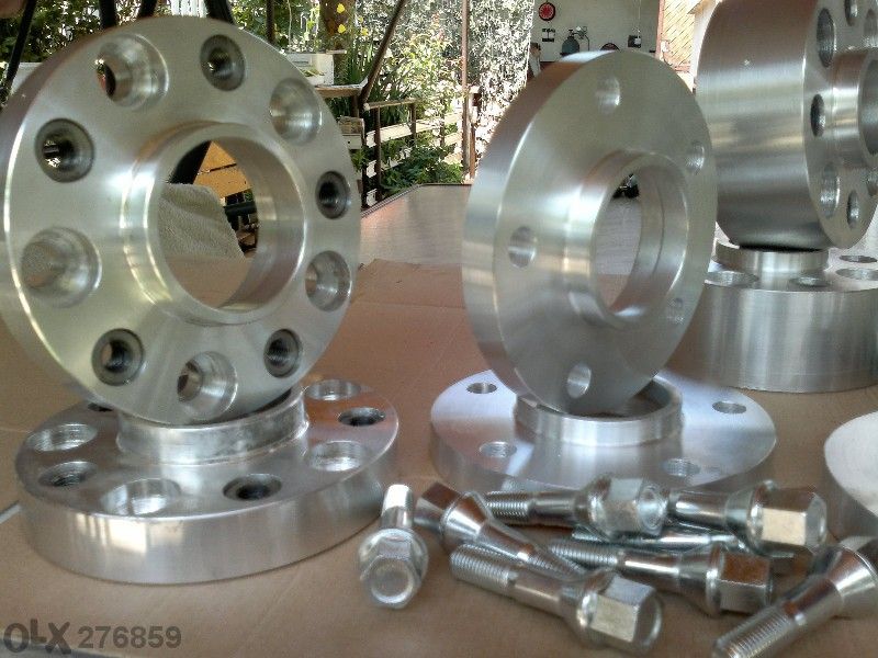 Фланци БМВ 5/120 Изработвам фланци