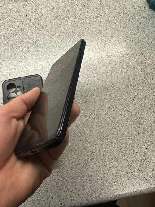 Продам телефон Redmi note 12 4g