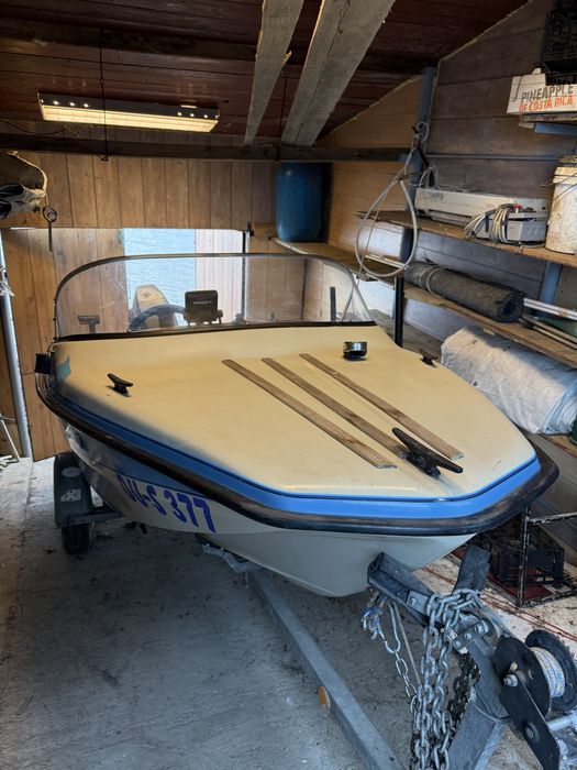 Barca DU-S 77 Hellwig Triton Junior