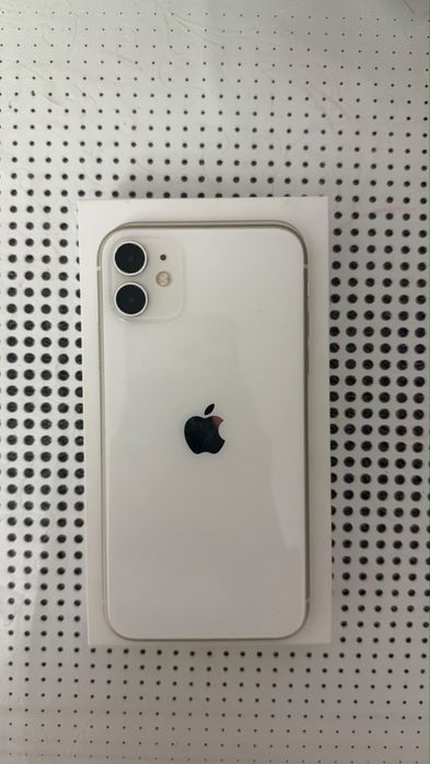 IPhone 11,128 гб