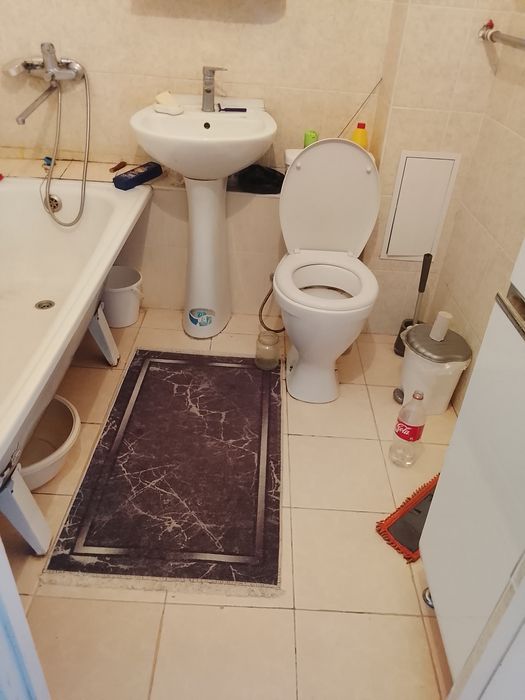 Команда одно комната