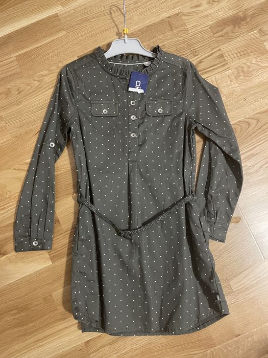 Rochita Okaidi pt 6 ani , noua, cu eticheta