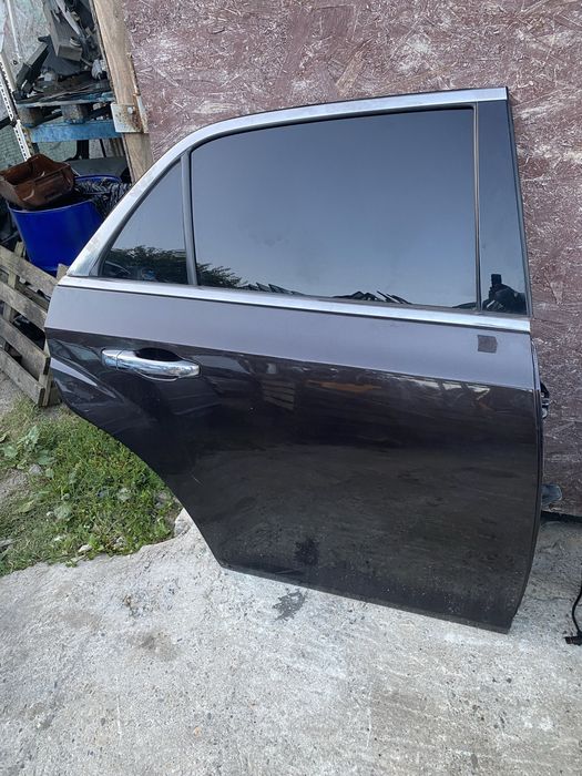 Portiera Spate St/Dr Lancia Thema Chrysler C300 Pret 1000 lei buc