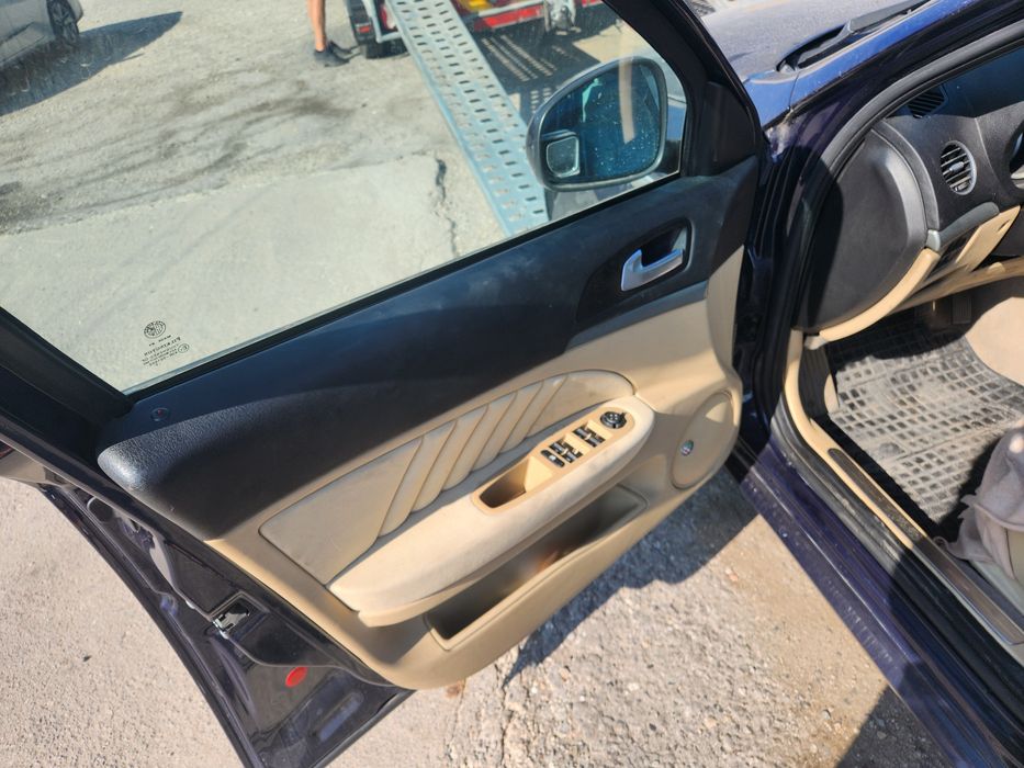 За части Alfa Romeo 159sw 2.0 jtd 2009 годиан за части