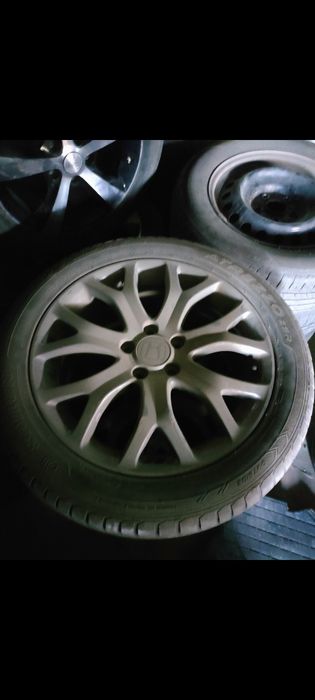 Продам диски с резиной на 18