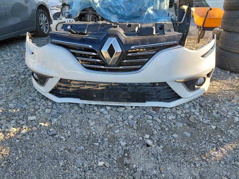 Оборудвана броня за Renault Megane 2017god