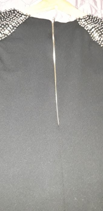 Елегантна и стилна рокля!