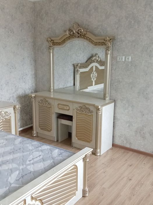 Spalni kamplekt yengi sex o'zidan