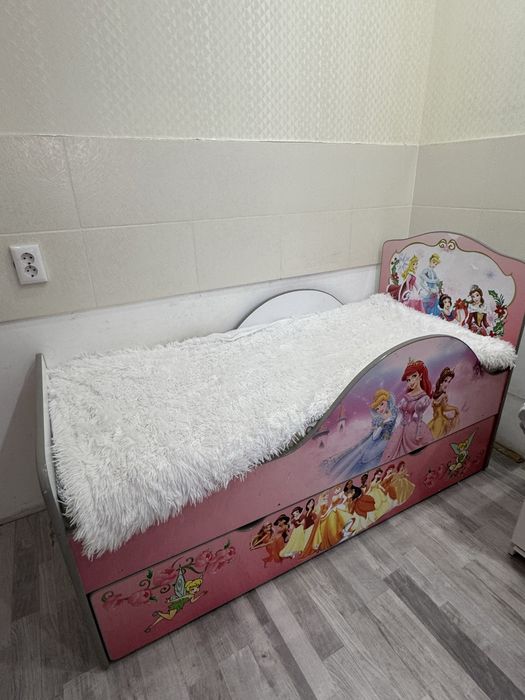 Продам детскую кровать