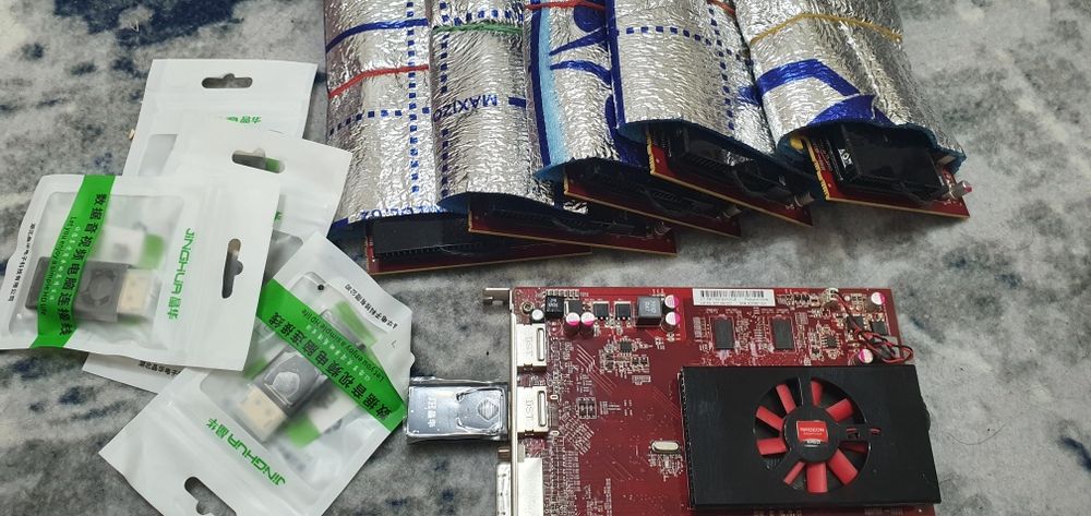 HD 6570-GT720  144hz org