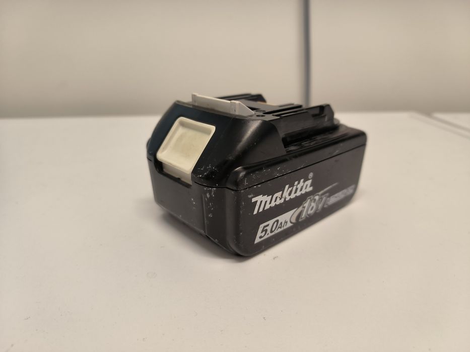 Makita DMR200 Bluetooth speaker блутут тонколона