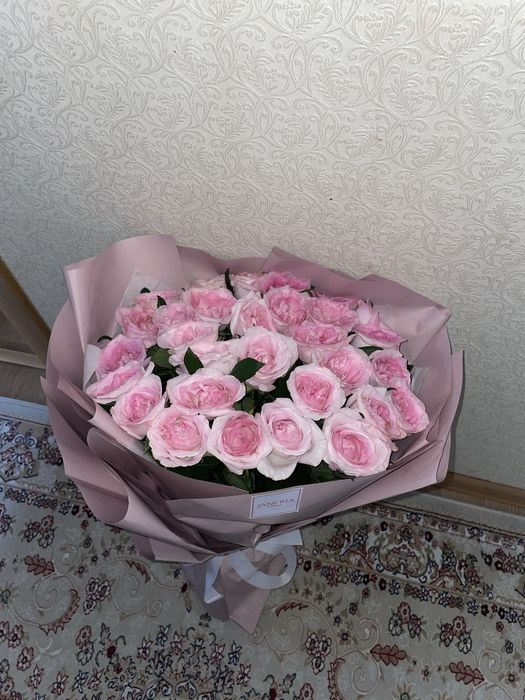 Цветы розы свежие