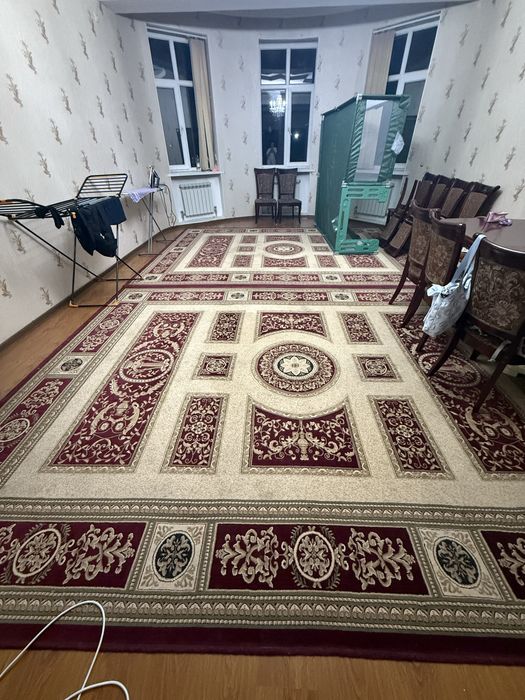 продается ковер для гостиной