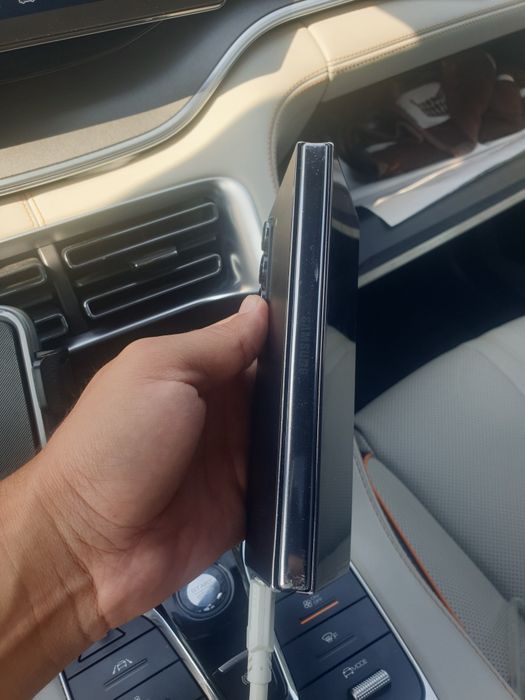 Телефон  срочно сотилади samsung z fold 5 холати  яхши срочно  пул  ке