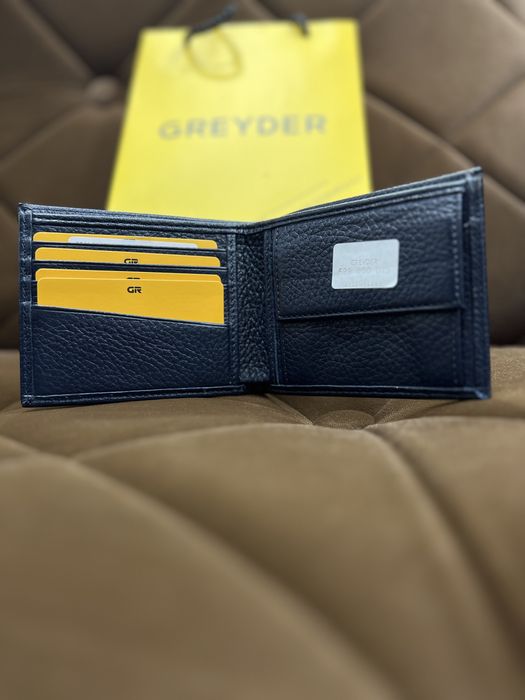 Мужское портмоне натуральная кожаная