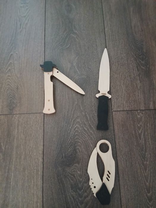 Продаю игрушечные ножи из дерева