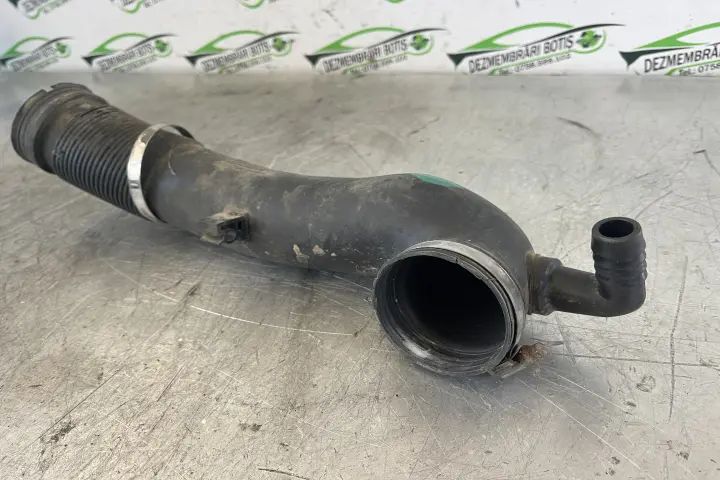Tubulatura admisie aer furtun tub conducta Opel Meriva 2005