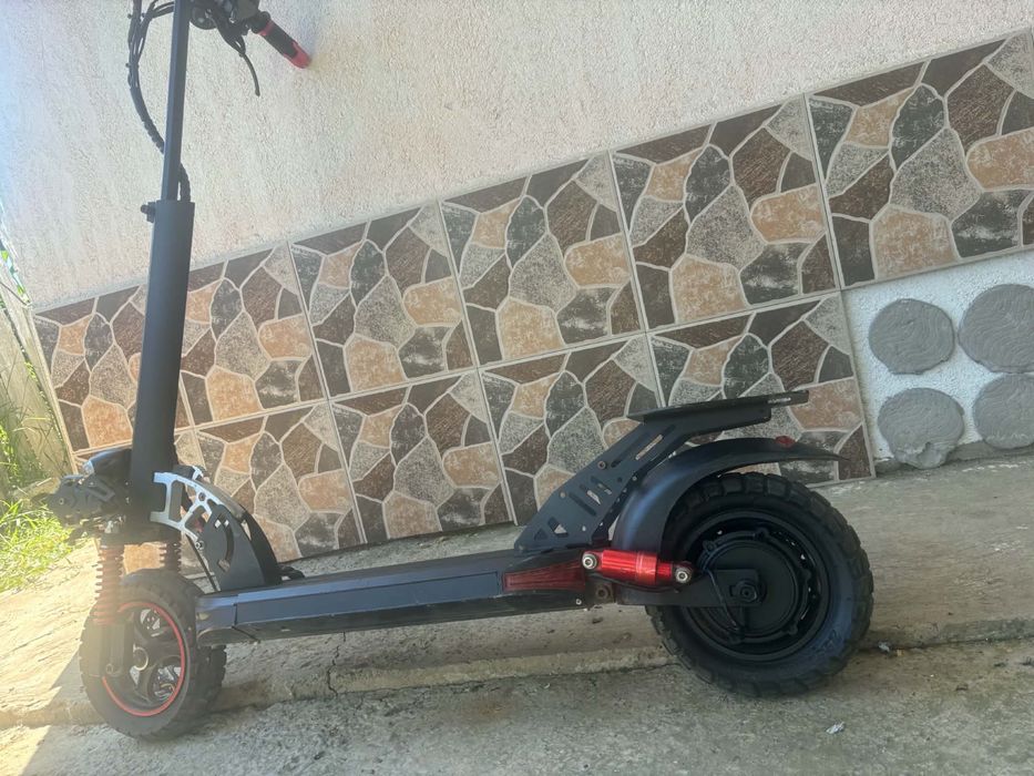 Trotinetă Electrică 800W | Alarmă | LED-uri Telecomandă | 40-50 km/h