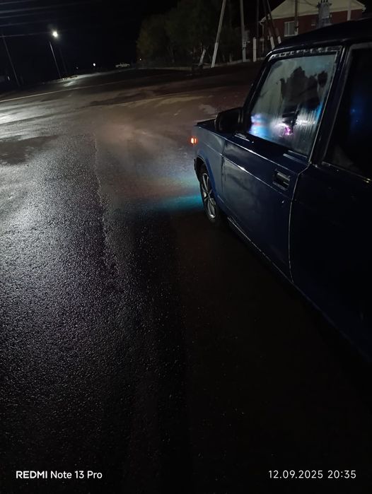 Ваз 2107 продам.