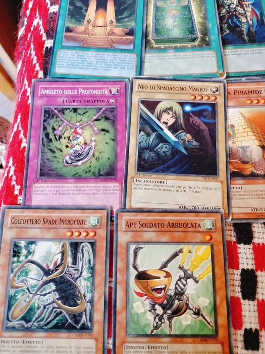 Lot 71 cărți Yu-Gi-Oh! originale  Italiana | Rare, Super Rare, Starfoil + Foil Special