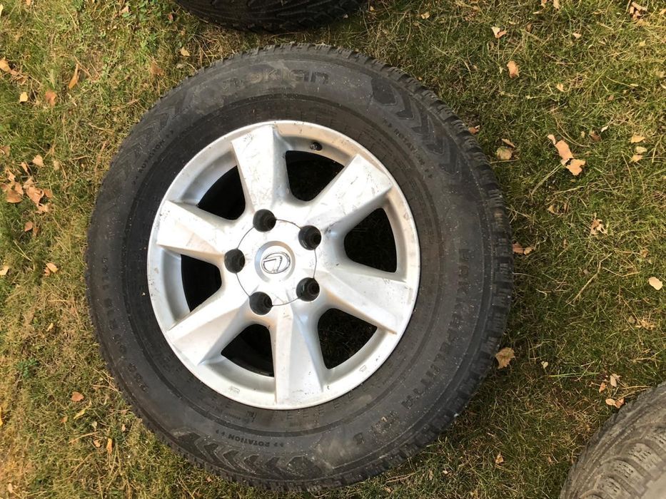 Диски оригинал Лексус Тойота с резиной