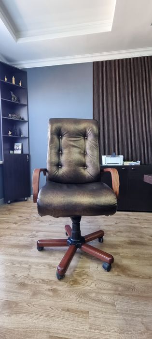 Кресло руководителя