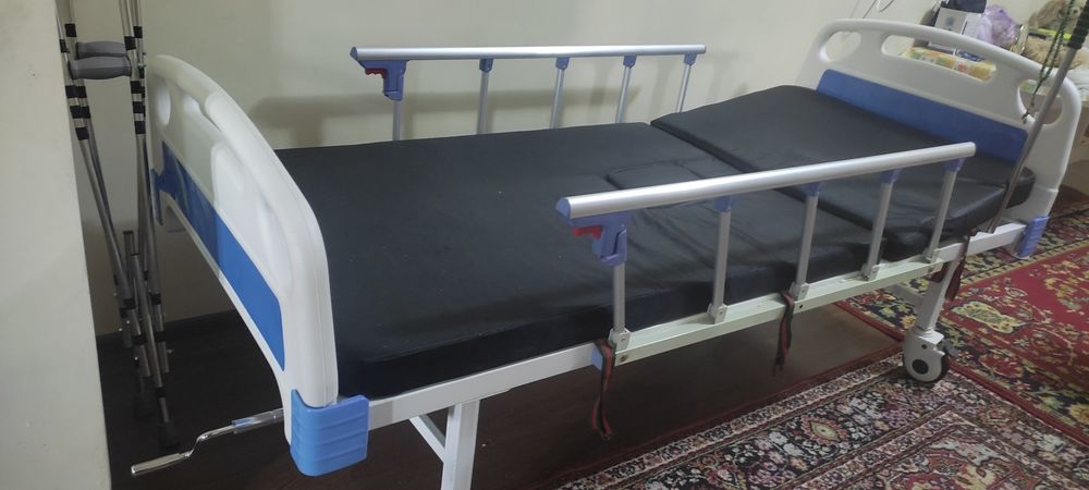 Срочно продается  кравать состояние новое  город Самарканд  цена догов