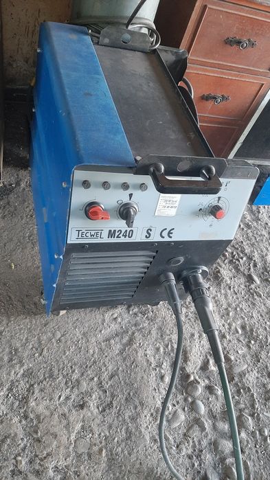 Aparat de sudura mig mag cu sirma  de 0,8 de 1