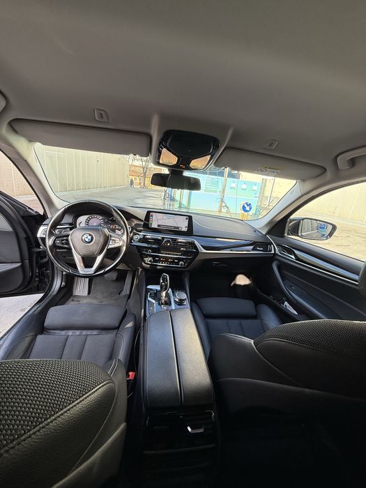 BMW seria 5 520d G30 xDrive  2017 Sport Line