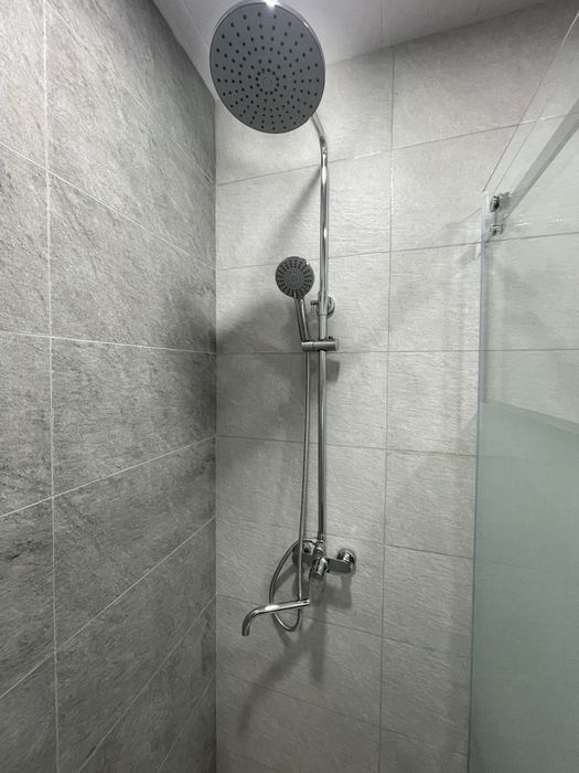 Душевой стойка.