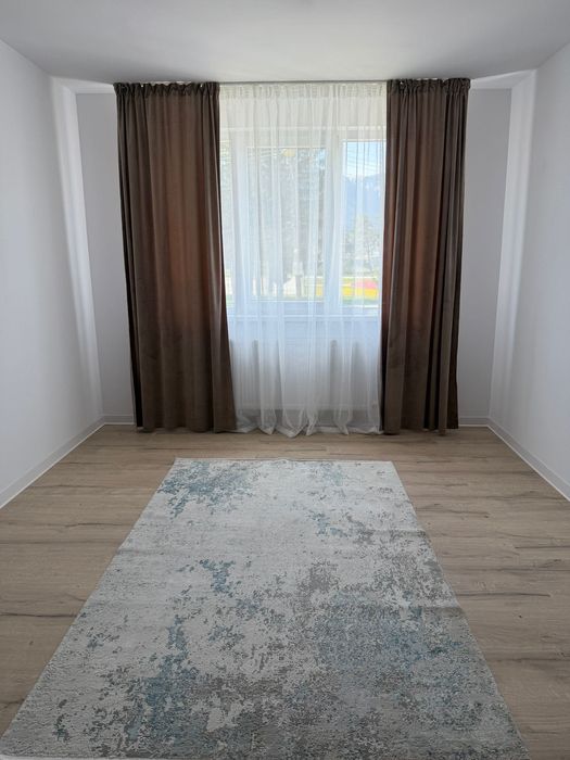 Apartament de închiriat