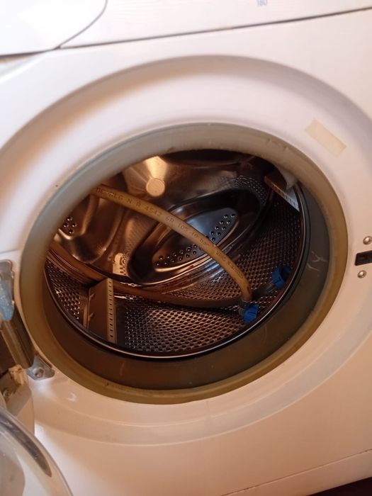 Продам стиральную машину