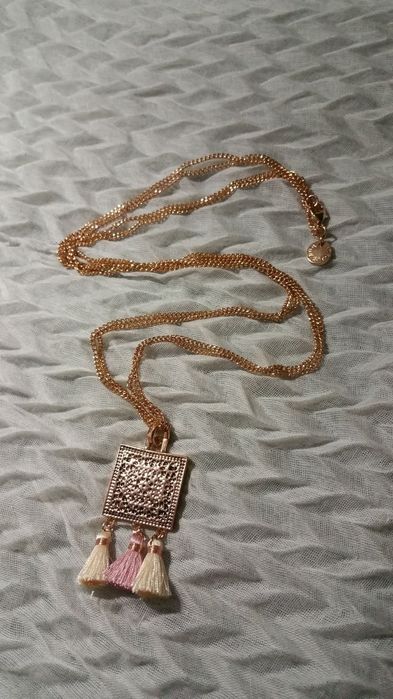 Bijuterii bud to rose noi