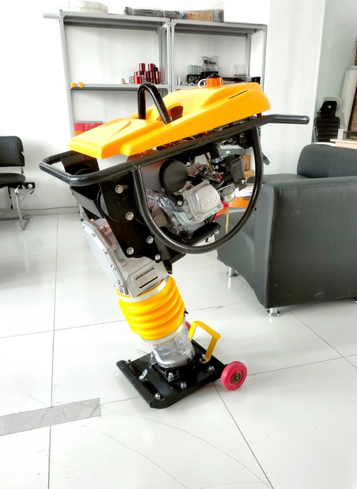 Вибротрамбовка кенгуру бензинли   HCR110B купить в Ташкенте