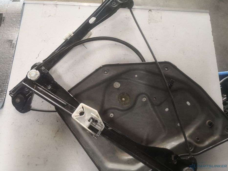 Macara Geam Electric Stanga Fata Skoda Superb (3T4) [ 2008 - 2015 ]