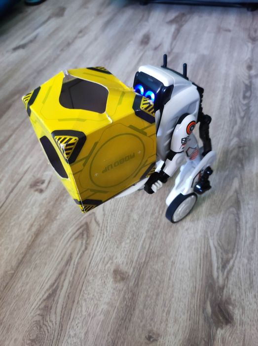 Детски Робот YCOO Neo