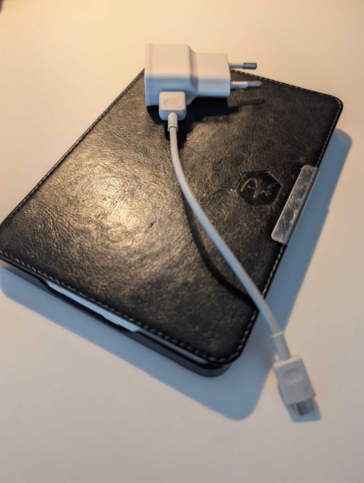 Kindle 8th Generation (2016) – perfect pentru citit fără oboseală